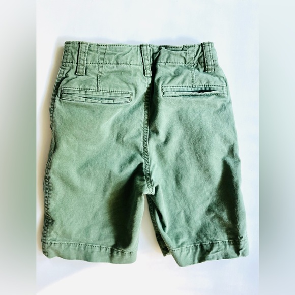 GAP SHORTS—2 PAIR—SIZE 6–CLEAN—UNISEX SHORTS—ADJUSTABLE WAIST—ADORABLE— - Picture 7 of 13